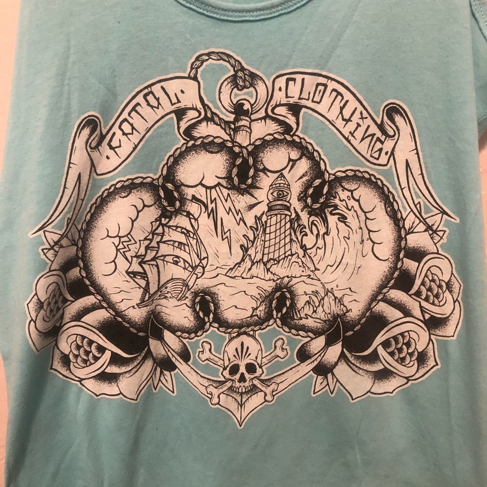Fatal clothing tank